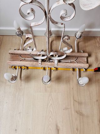 Lámpara rústica hierro y madera