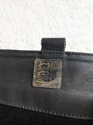 Botas altas de cuero y ante negro