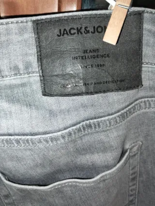 Vaqueros Jack & Jones hombre grises