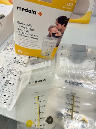 Sacaleches MEDELA Swing Eléctrico + 44 bolsas