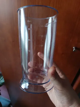 Vaso medidor de plástico 600 ml