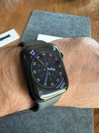 Apple Watch Series 9 45mm GPS + 12 cinturini