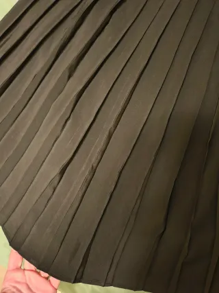 Gonna a pieghe nera taglia L