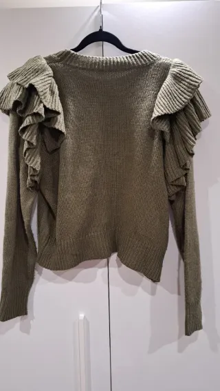 Jersey verde con volantes