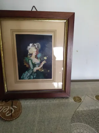 Tre piccoli quadri con cornice in legno