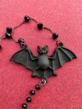 Collana Rosario Croce Pipistrello Strass Neri Ross