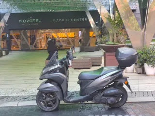 Yamaha Tricity 125 ABS Gris 2018