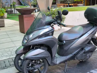 Yamaha Tricity 125 ABS Gris 2018