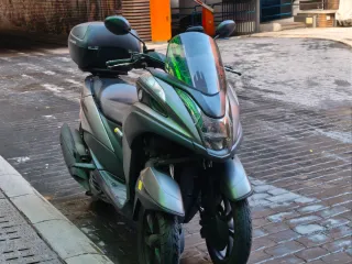 Yamaha Tricity 125 ABS Gris 2018