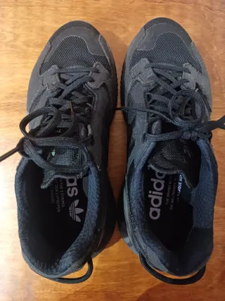 Zapatillas Adidas ZX Negras Multicolor