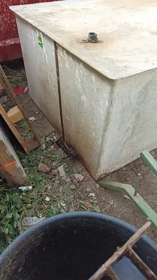 Serbatoio gasolio per caldaia a doppio manicotto da 1200L