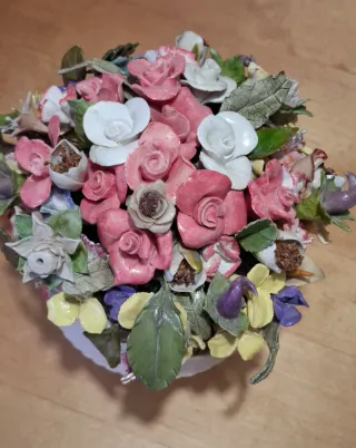 Jarrón floral artesanal de 20 x 15 cm