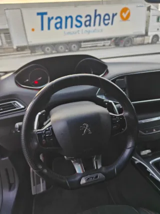 Peugeot 308 2015
