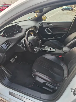 Peugeot 308 2015