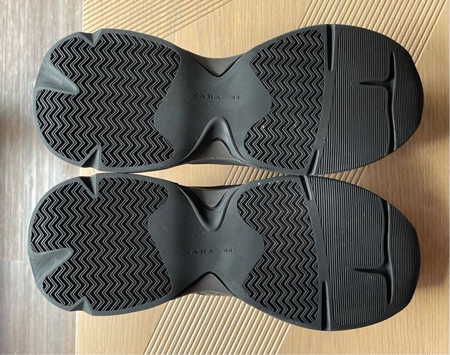 Zapatos deportivos Zara azul marino talla 44