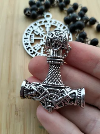 Rosario Martello Thor Vikingo