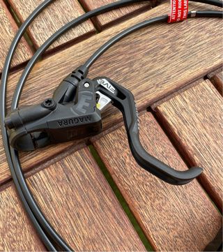 Frenos Magura MT5 PRO maneta HC1