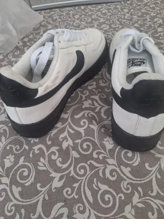 Nike Air Force 1 Blancas y Negras