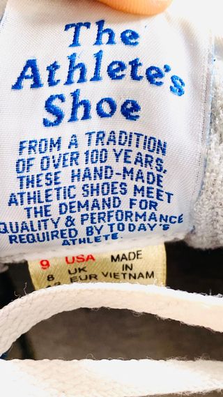 Zapatillas Reebok Blancas y Beige