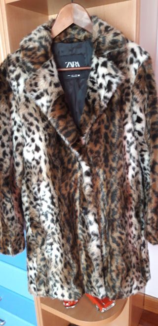 Abrigo efecto pelo leopardo