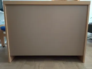 CABECERO DE CAMA DE MADERA TIPO ARCÓN.