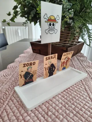 Espositore One Piece Kinder Sorpresa