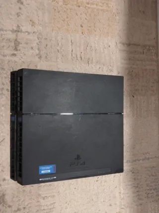 Console PS4 Nera + 4 Giochi