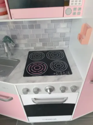 Cocinita infantil rosa kidkraft