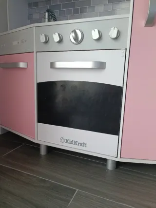 Cocinita infantil rosa kidkraft