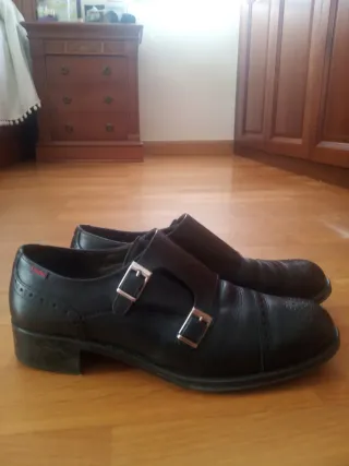 Zapatos Callahan Negros Talla 40 Doble Hebilla