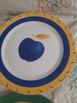 Lote 4 bajo platos cristal y cersmica