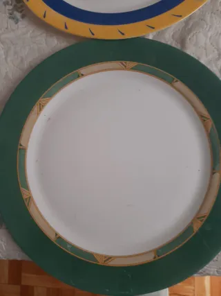 Lote 4 bajo platos cristal y cersmica