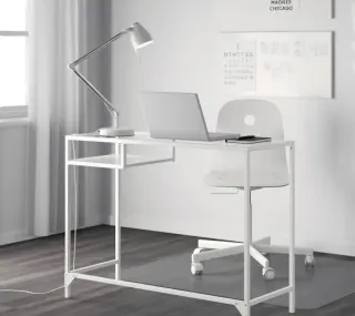 Escritorio VITTSJÖ de IKEA en blanco
