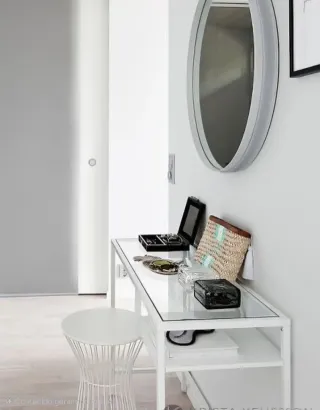 Escritorio VITTSJÖ de IKEA en blanco