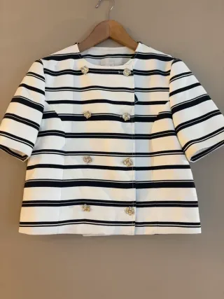 Chaqueta blazer manga corta rayas azul blanca Zara