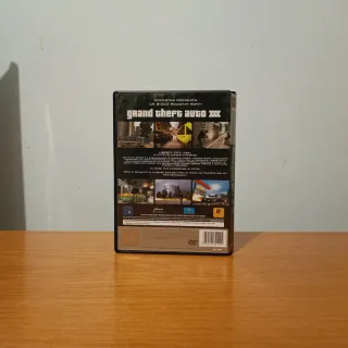 Grand Theft Auto III – PlayStation 2 Platinum