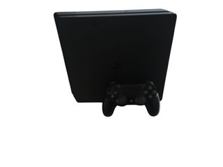 CONSOLA PS4 SLIM 1TB CON MANDO Y CABLES