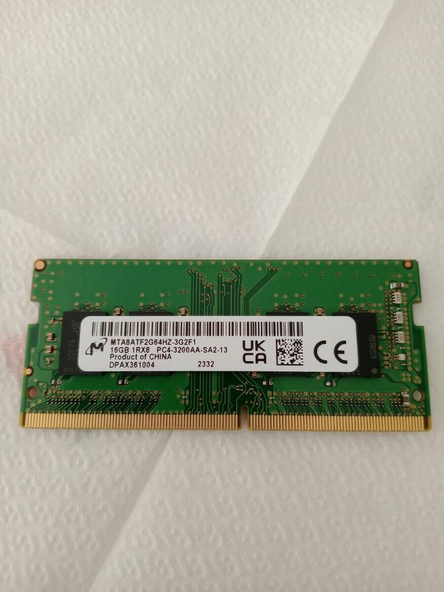 Módulo 16GB DDR4 RAM Crucial  Portátil