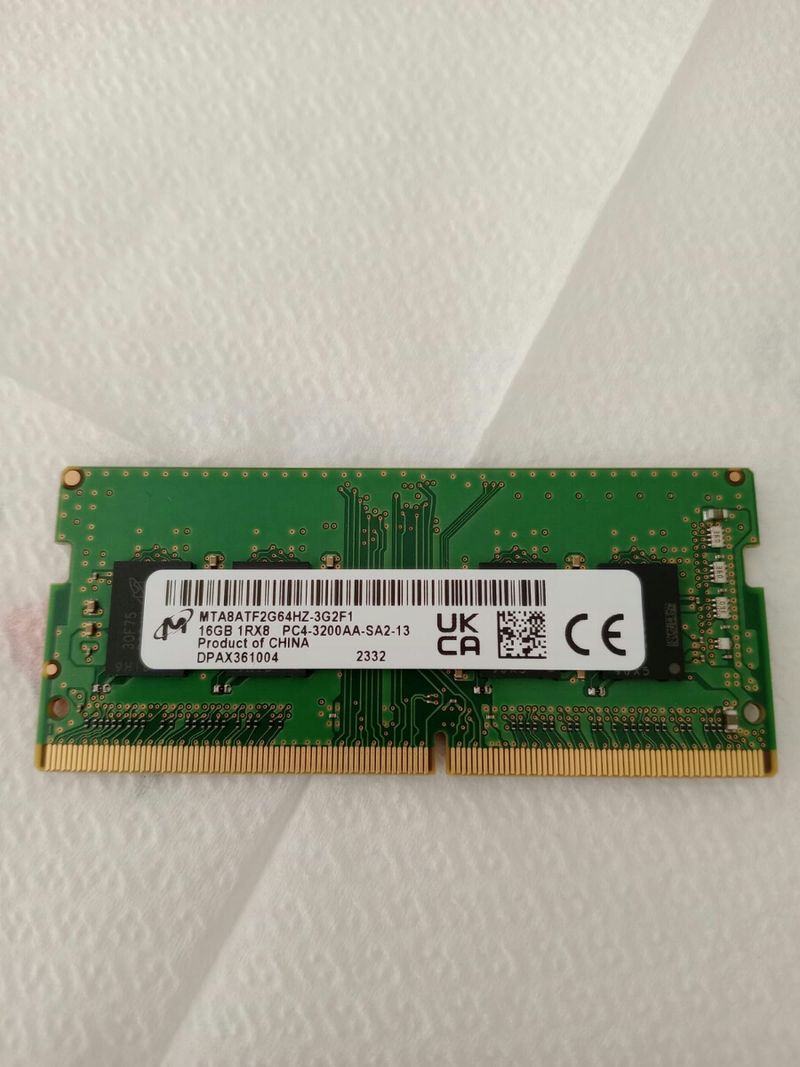 Módulo 16GB DDR4 RAM Crucial  Portátil