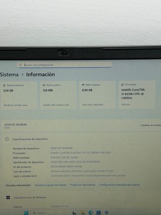 Lenovo V330 i5 / 8GB / 240GB SSD