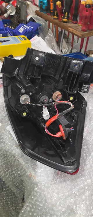 Piloto Trasero Izquierdo LED Nissan X-Trail T32