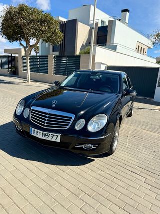 Mercedes-Benz W211 2008