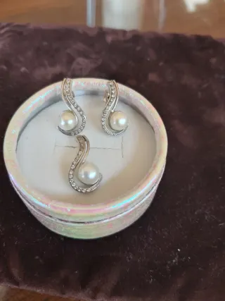 Conjunto oro blanco, forma en Clave de  Sol