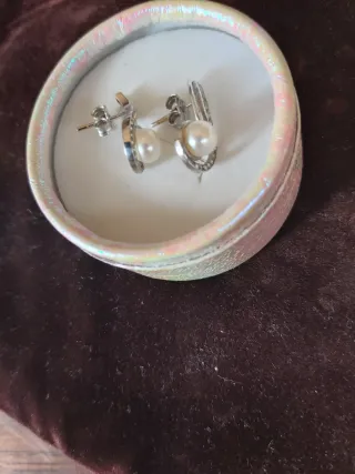 Conjunto oro blanco, forma en Clave de  Sol