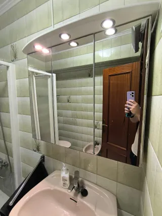 Inodoro, bide, lavabo, espejo ROCA