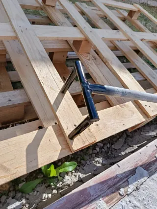 Herramienta Llave para desmontar palets