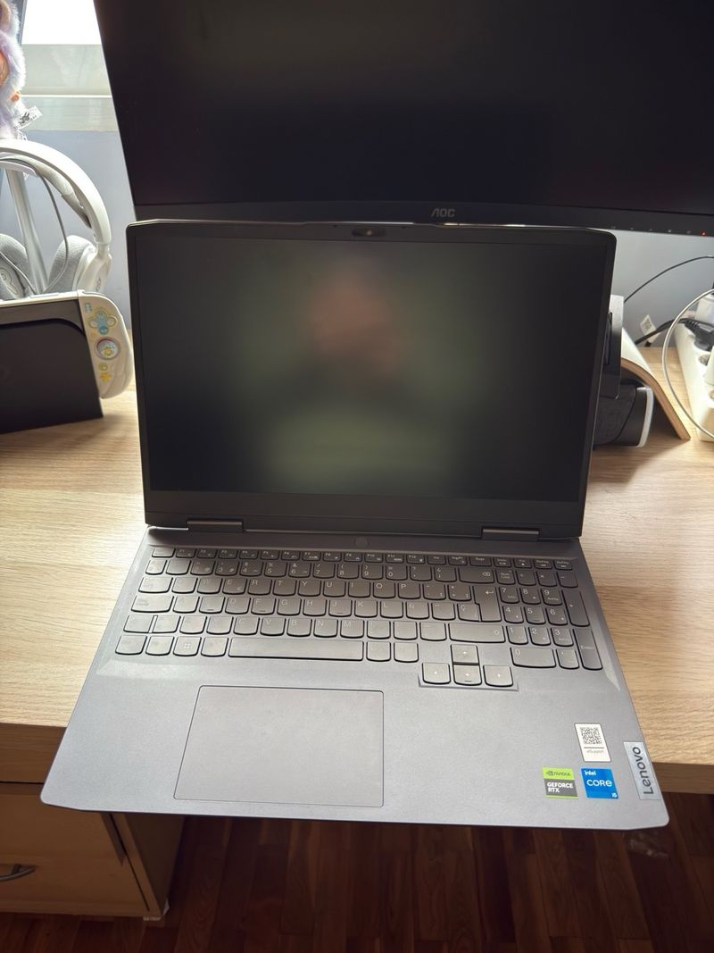 Portatil Lenovo LOQ RTX 4060 i5 12th Gen afbeelding 5