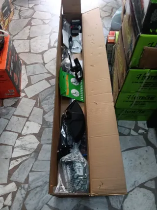 Tagliaerba a doppia batteria