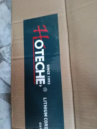 Tagliaerba a doppia batteria