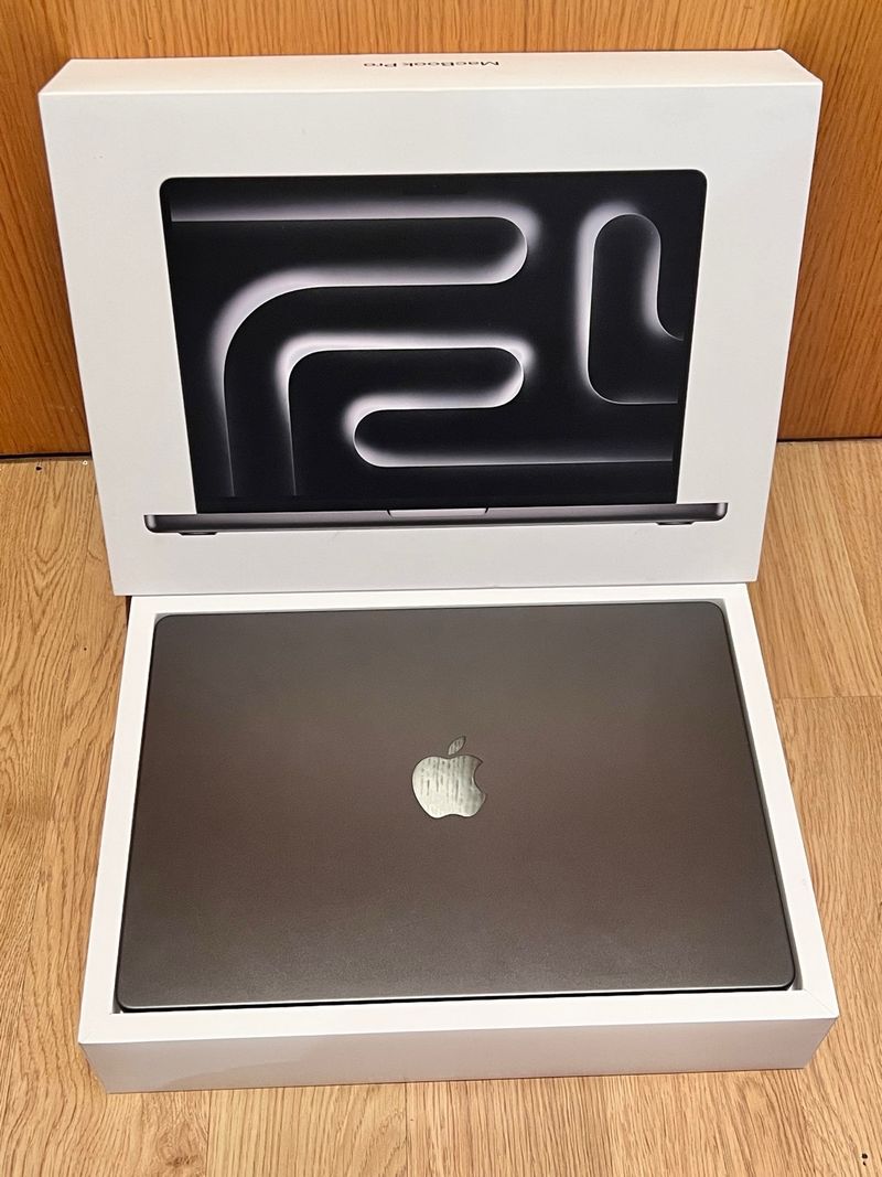 MacBook Pro M5 14 16GB 512GB 2025